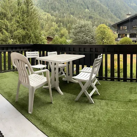 Beautiful T2 With Balcony Near Track Apartman Chamonix